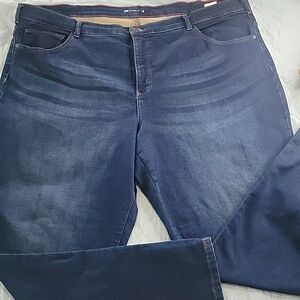 Lee Classic Fit 1989 Mens Jeans. Made in Egypt. Size 48×32.    24W